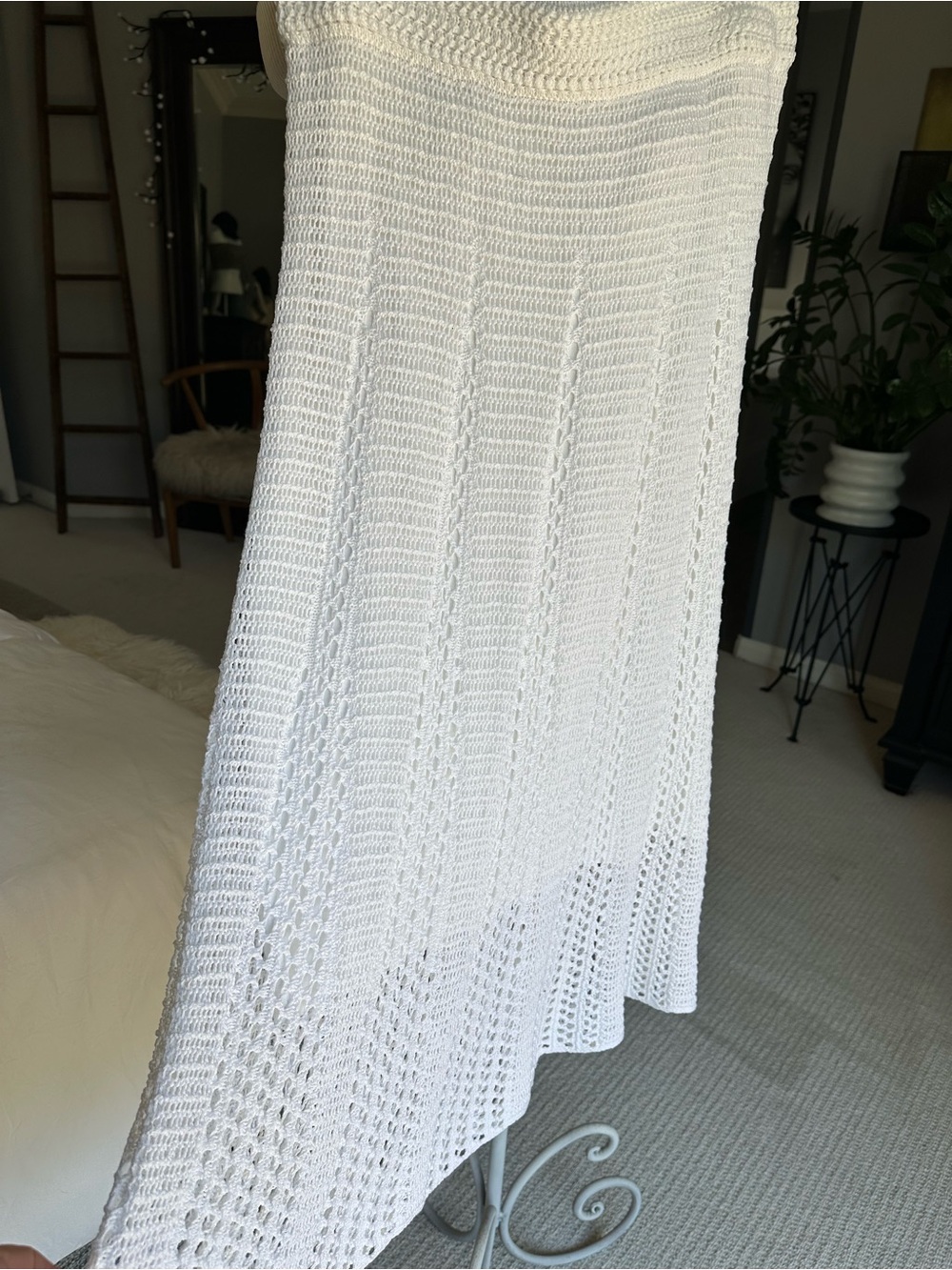 Vince NWT white Crochet Maxi Skirt, size large